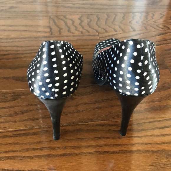 Shoes - Picture 3 of 3